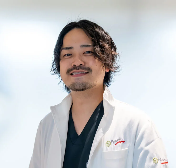 歯科＆矯正歯科オーラルデザインクリニック秋葉原　歯科医師　初瀬 毅俊