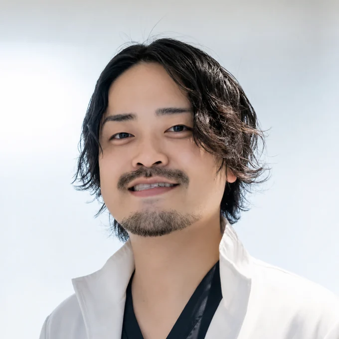 秋葉原 歯医者 歯科医師・初瀬 毅俊